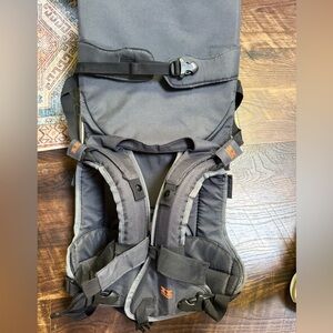 Minimeis Child Shoulder Carrier